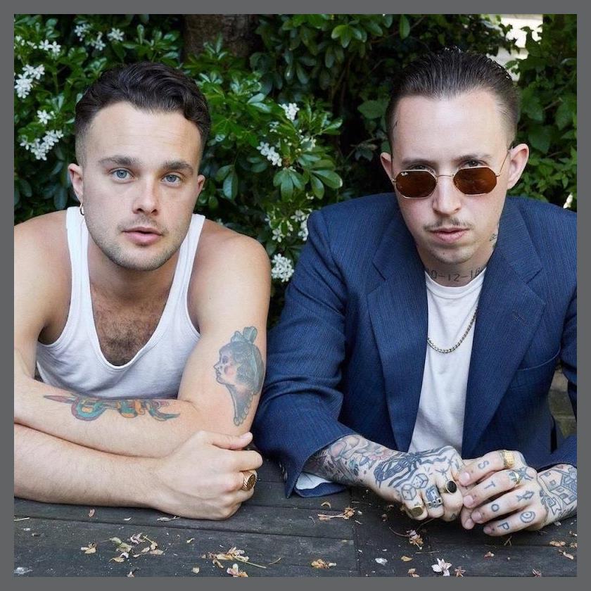 Slaves (UK)